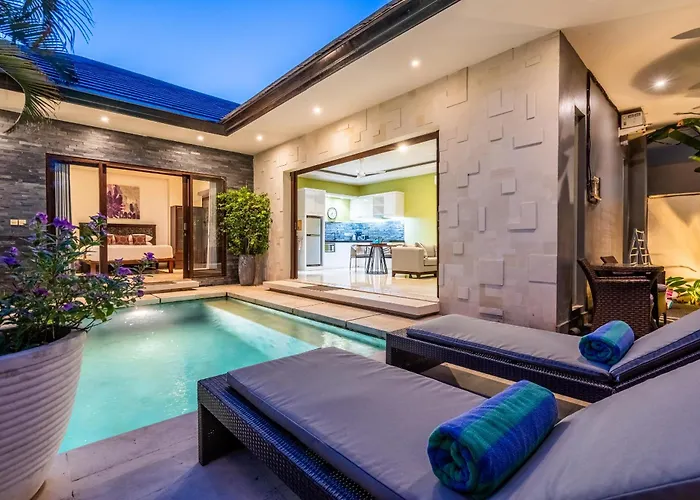 Villa Athena 1&2 *